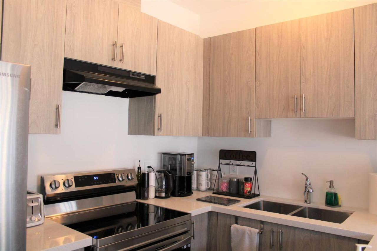 New Town House South Holiday home Barrie